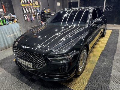2019 Genesis G90 — фото 1