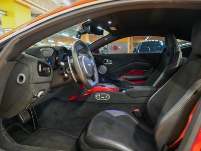 ASTON MARTIN VANTAGE - 6