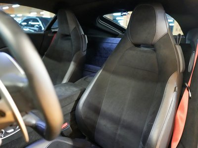 ASTON MARTIN VANTAGE - 8