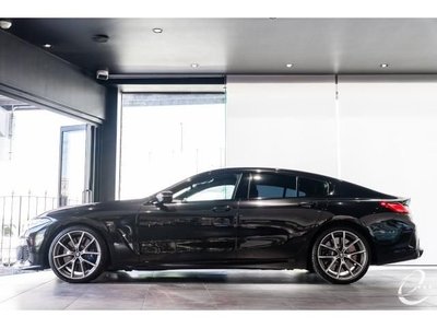 BMW 8 SERIES - 8