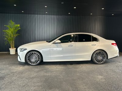 صورة 3 لـ 2023 MERCEDES-BENZ C-CLASS