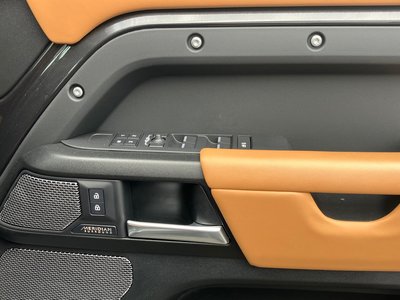 2024 LAND Rover DEFENDER — миниатюра 51