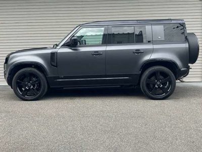 LAND ROVER DEFENDER - 4