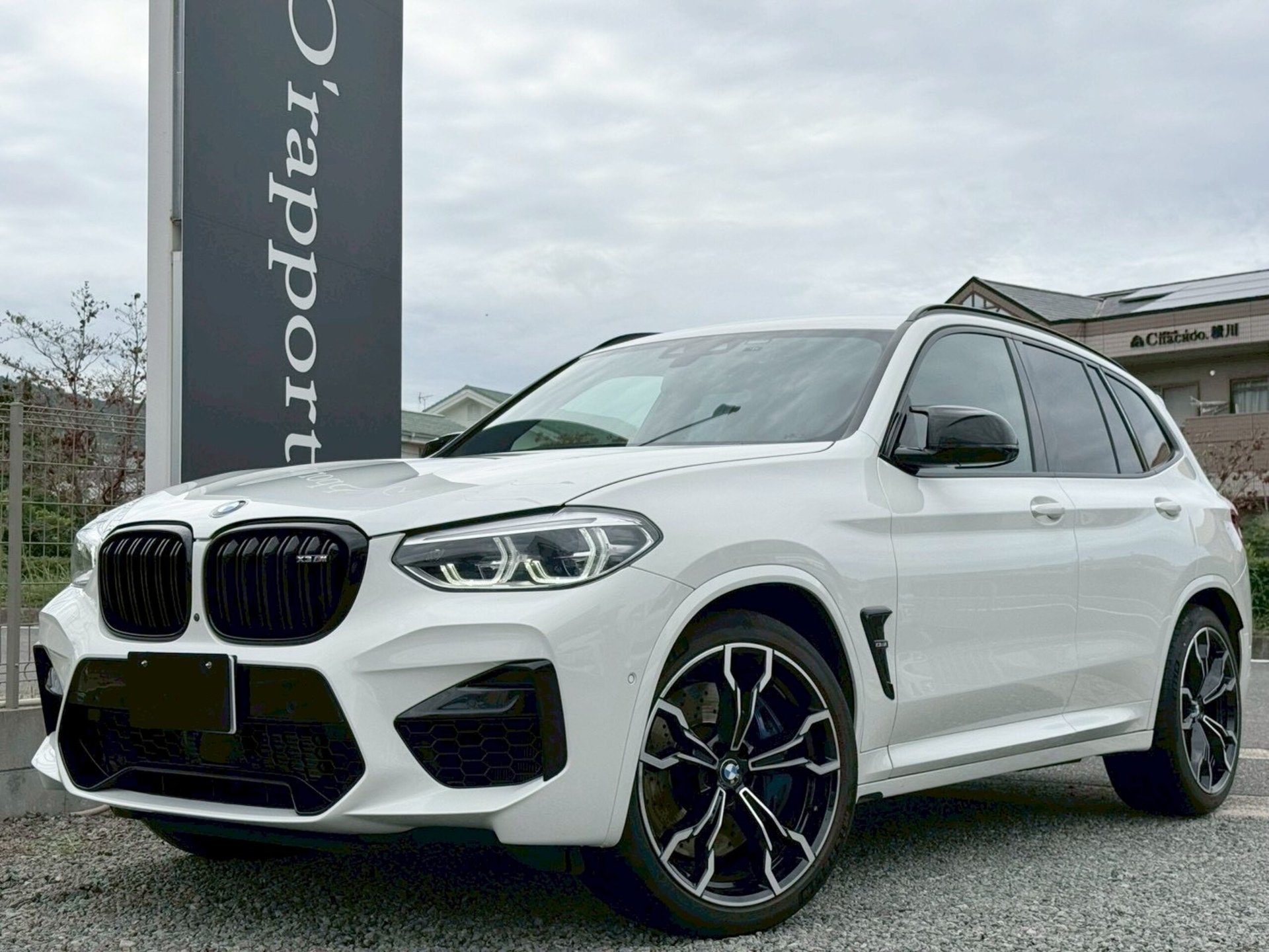 BMW X3 M - View 1
