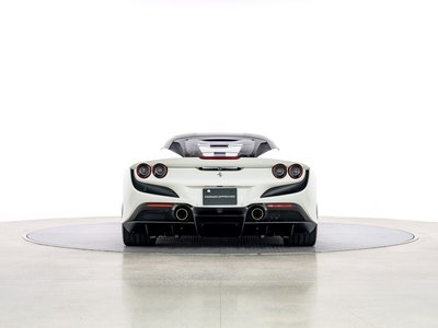 FERRARI F8 - 10