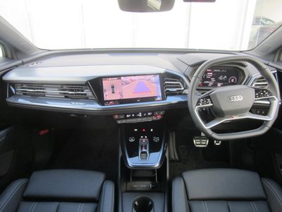 AUDI Q4 SPORTBACK E-TRON - 10