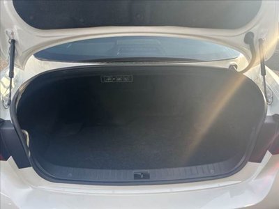 2019 Nissan SKYLINE photo 9