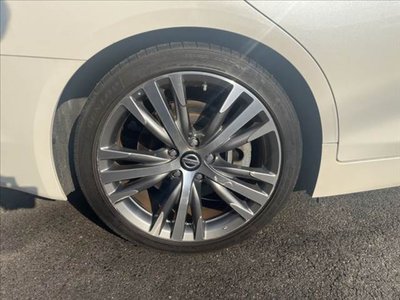 2019 Nissan SKYLINE 缩略图 27