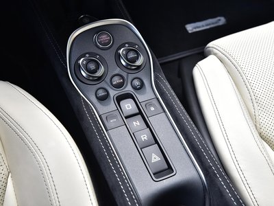 2019 MCLAREN 540C COUPE — миниатюра 38