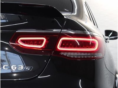 MERCEDES-BENZ GLC - 4