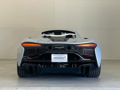 MCLAREN ARTURA - 7