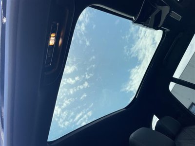 MERCEDES-BENZ EQS - 2