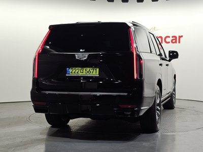 CADILLAC ESCALADE 5TH GENERATION - 4