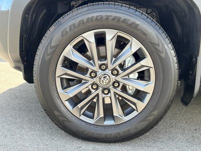 2024 Toyota LAND CRUISER 250 — миниатюра 11