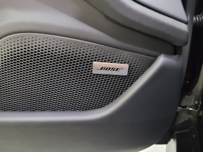 PORSCHE TAYCAN - 9