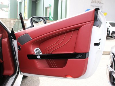 2012 Aston Martin V8 — миниатюра 55