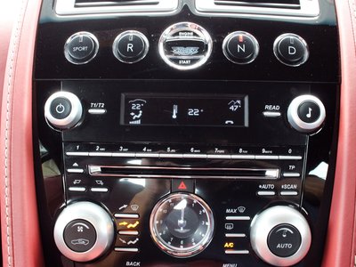 2012 Aston Martin V8 — миниатюра 42