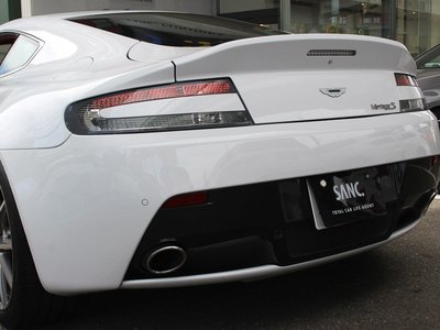 2012 Aston Martin V8 — миниатюра 69