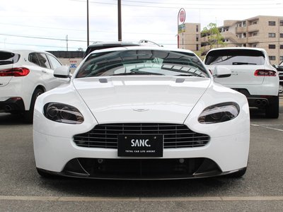 2012 Aston Martin V8 — миниатюра 23