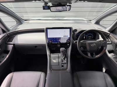 2024 Toyota ALPHARD — фото 9