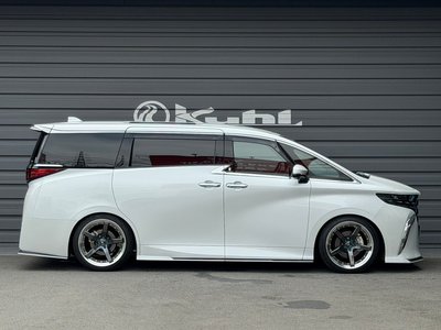 2024 Toyota ALPHARD — миниатюра 19