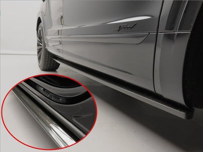 BENTLEY BENTAYGA - 7