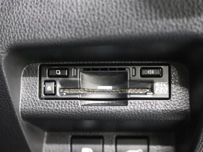 TOYOTA CROWN SPORT - 10