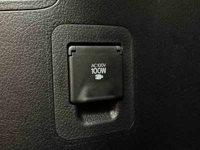 صورة 9 لـ 2019 Toyota LAND CRUISER 200