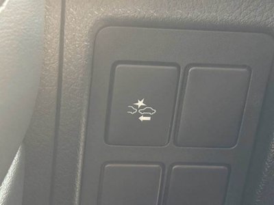 صورة 8 لـ 2019 Toyota LAND CRUISER 200
