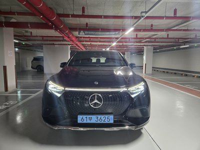 MERCEDES-BENZ EQS - 2