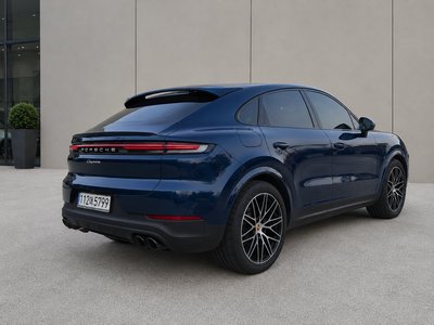 PORSCHE CAYENNE - 4