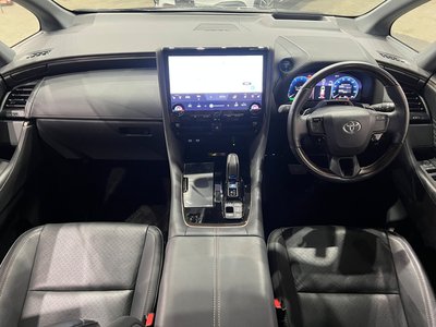 صورة مصغرة 22 لـ 2023 Toyota VELLFIRE
