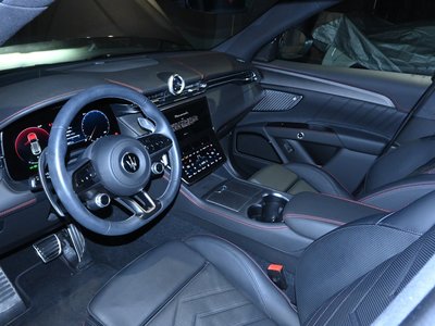 2023 Maserati GRECALE — миниатюра 11