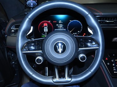 2023 Maserati GRECALE — миниатюра 18