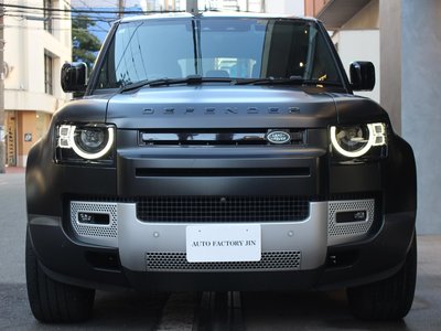 LAND ROVER DEFENDER - 2