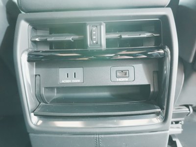 2023 Toyota ALPHARD thumbnail 33