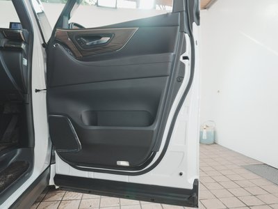 2023 Toyota ALPHARD thumbnail 52