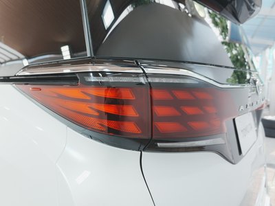 2023 Toyota ALPHARD thumbnail 72