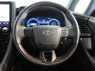 صورة مصغرة 33 لـ 2023 Toyota ALPHARD