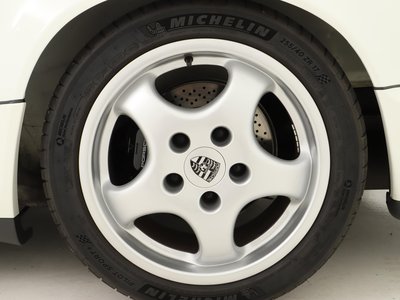 1992 Porsche 911 — миниатюра 38