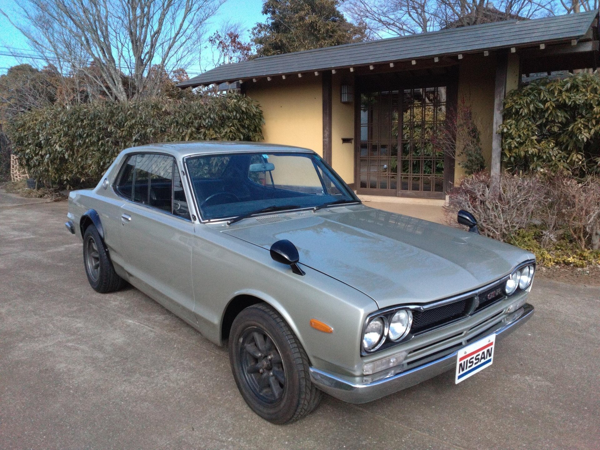 NISSAN SKYLINE COUPE - View 1