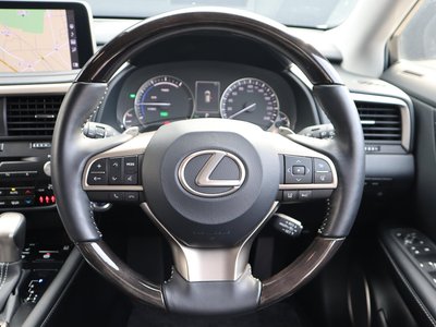 LEXUS RX - 7