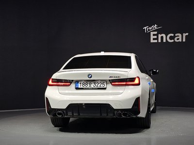 2026 BMW 3 SERIES 照片 3