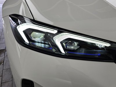 2026 BMW 3 SERIES 照片 9