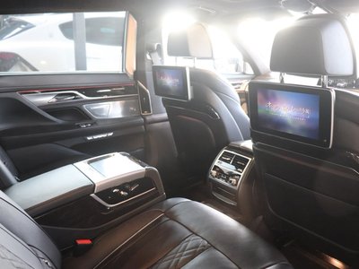 صورة مصغرة 79 لـ 2017 BMW 7 SERIES