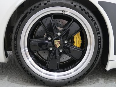 صورة مصغرة 61 لـ 2011 Porsche 911