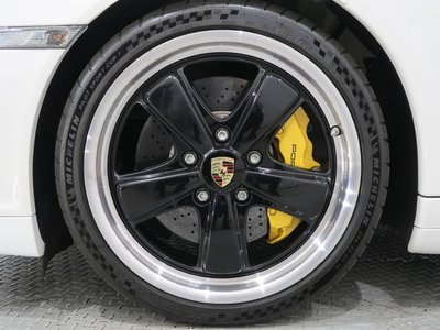 صورة مصغرة 59 لـ 2011 Porsche 911