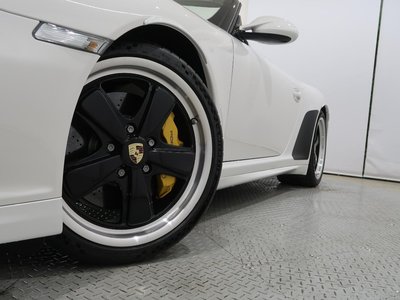 صورة مصغرة 20 لـ 2011 Porsche 911
