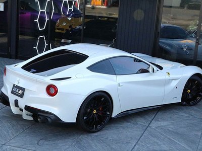 2015 Ferrari F12 BERLINETTA — миниатюра 20