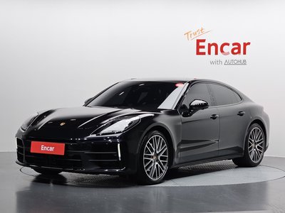 PORSCHE PANAMERA - 1